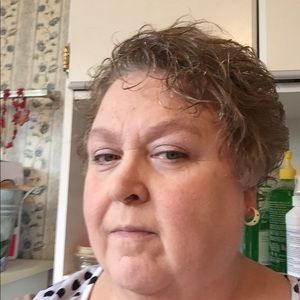 Meet your Posher, Luann